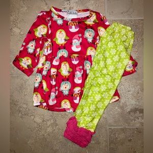 ‼️5 FOR $15‼️ Bumble Bebe’s Pink and Green Christmas Outfit